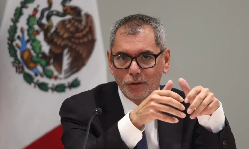Hacienda pide pruebas a EU por acusaciones de lavado de dinero contra bancos mexicanos