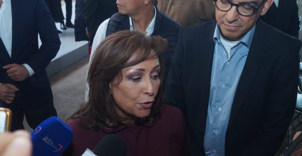 Gobernadora de Tlaxcala arremete contra prensa por caso de linchamiento